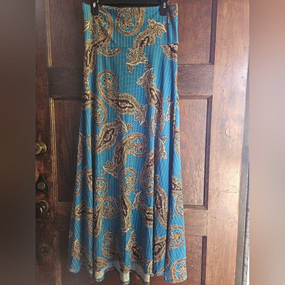NWOT LuLaRoe Paisley Maxi Dress - Size S